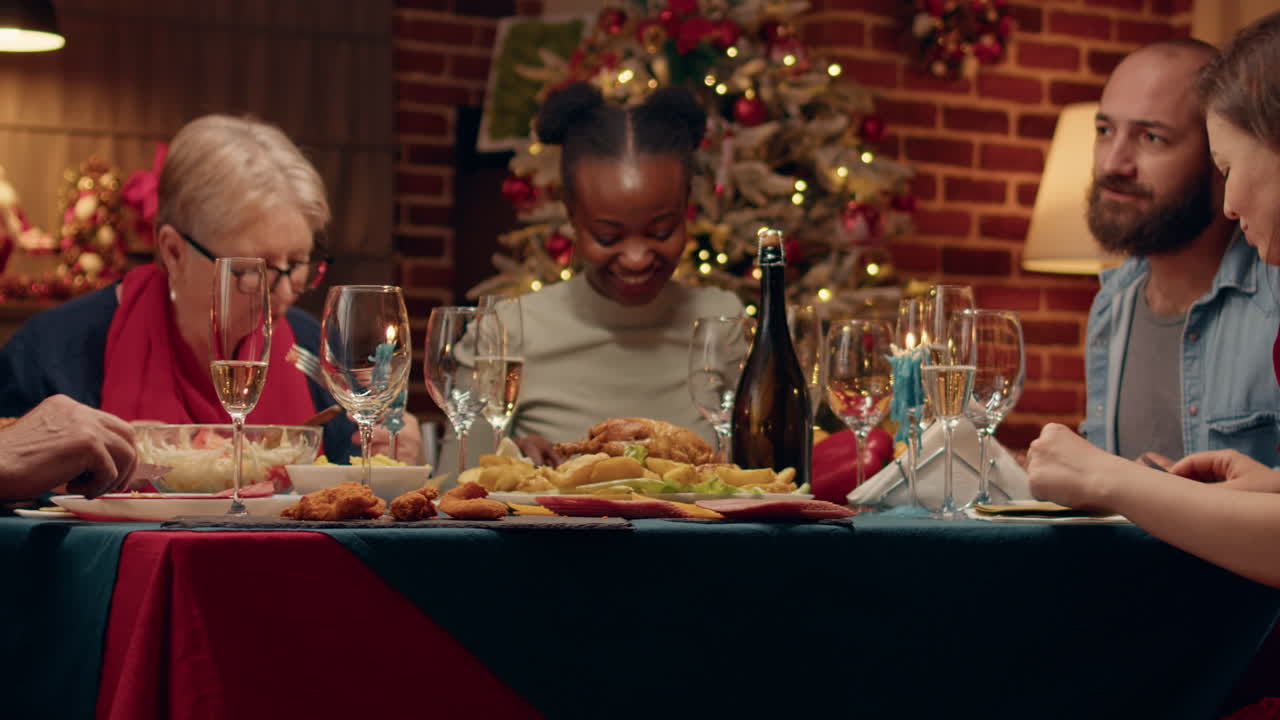 cena de navidad en familia