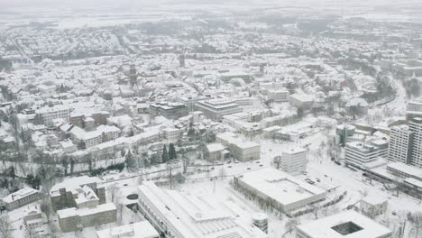 Drohnenantenne-Der-Universitätsstadt-Göttingen-Nach-Schneesturm-Tristan-Im-Winter-2021