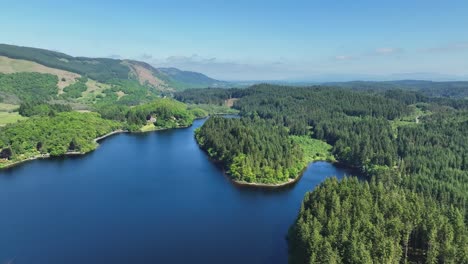 Aerial-shot-of-Loch-Ard-and-forrest-in-the-Loch-Lomond-and-Trossachs-National-Park,-Scotland