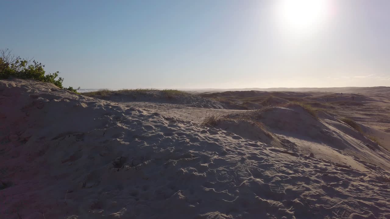 Shot has taken place in the "Dessert" of Newcastle, Australia