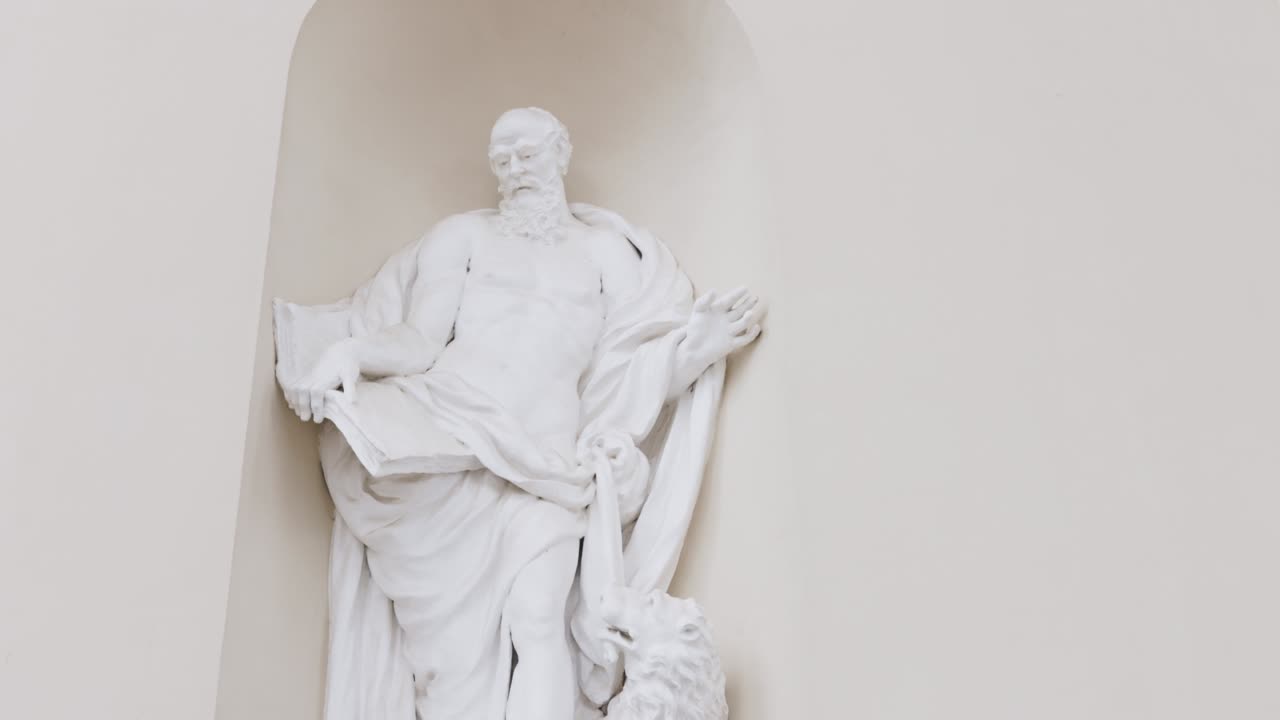 MAY 29, 2022: Parts of Cathedral Basilica in Vilnius, Lithuania, beautiful sculptures of basilica, 4k video