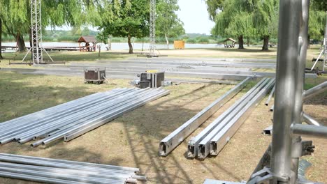 Steel-Bar-For-Building-Outdoor-Portable-Stage-During-Outdoor-Concert-In-Kunfeherto,-Hungary