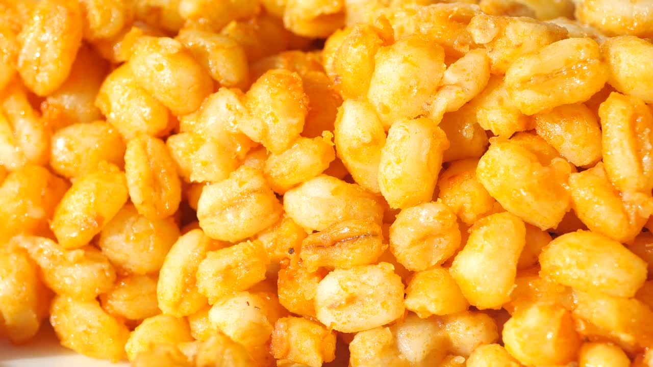 bocadillos de granos crujientes