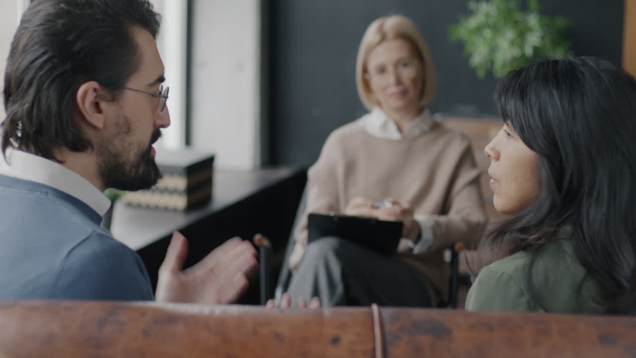 sesión de terapia de pareja