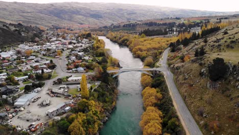 Van-crossing-the-bridge-to-Roxburgh