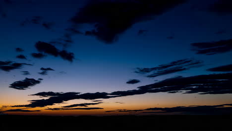 paisaje de nubes al atardecer