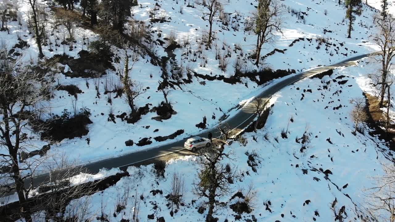 imagen tomada por un avión no tripulado de uttarakhand, india