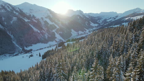 Fly-Over-Lush-Forest-Near-Alpine-Resort-Town-Of-Saalbach-Hinterglemm-In-Salzburg,-Austria