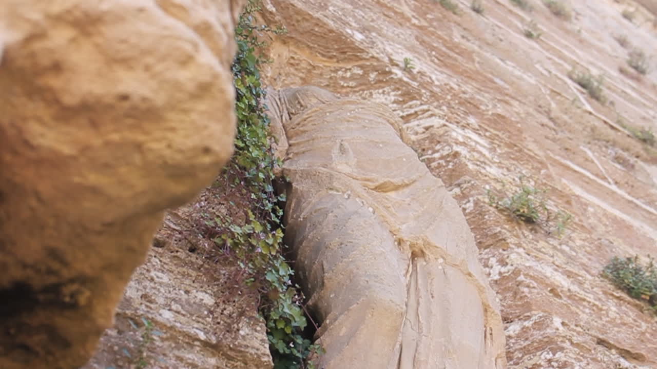 Rock Formations and Cliffs