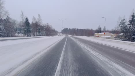 extreme driving on a snowy highway