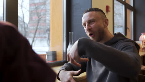 Male-friends-at-the-cafeteria