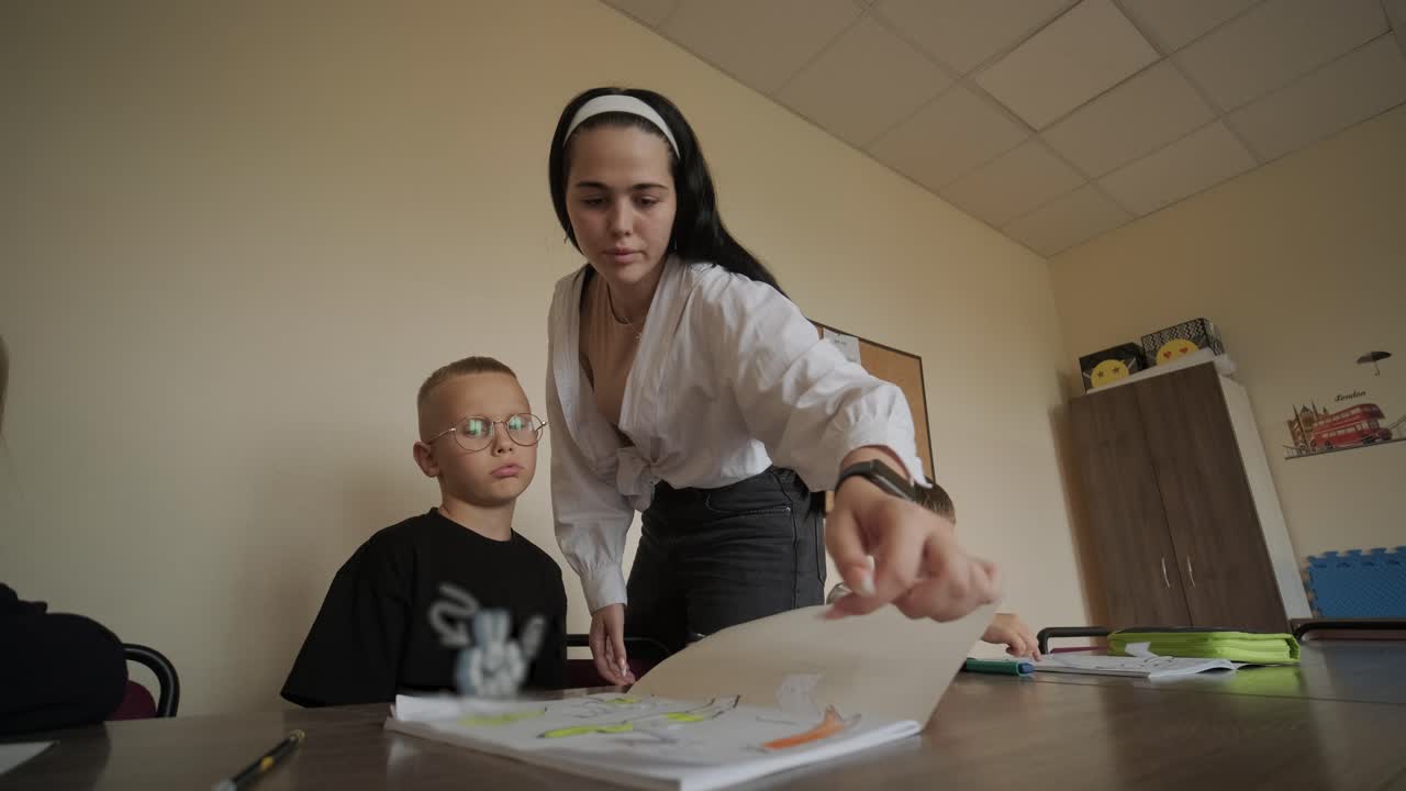 lección de inglés para niños en edad preescolar