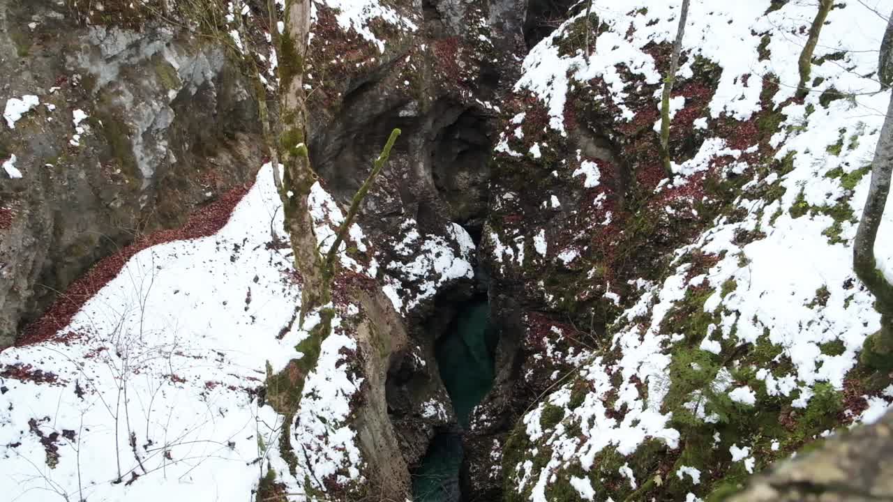 hermoso día de invierno en bohinj y el parque nacional triglav