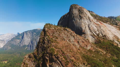 breath-taking view of mountains in yosemite national park, california, usa. splendid rocks and cliffs at backdrop of blue clear sky.