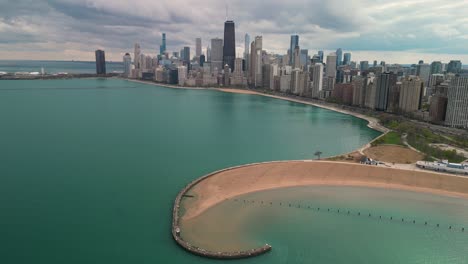 aerial view of north avenue pier lincoln park and chicago skyline with hancock building