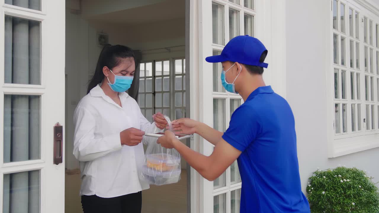 entrega de alimentos durante la pandemia