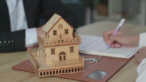 firma de contratos inmobiliarios