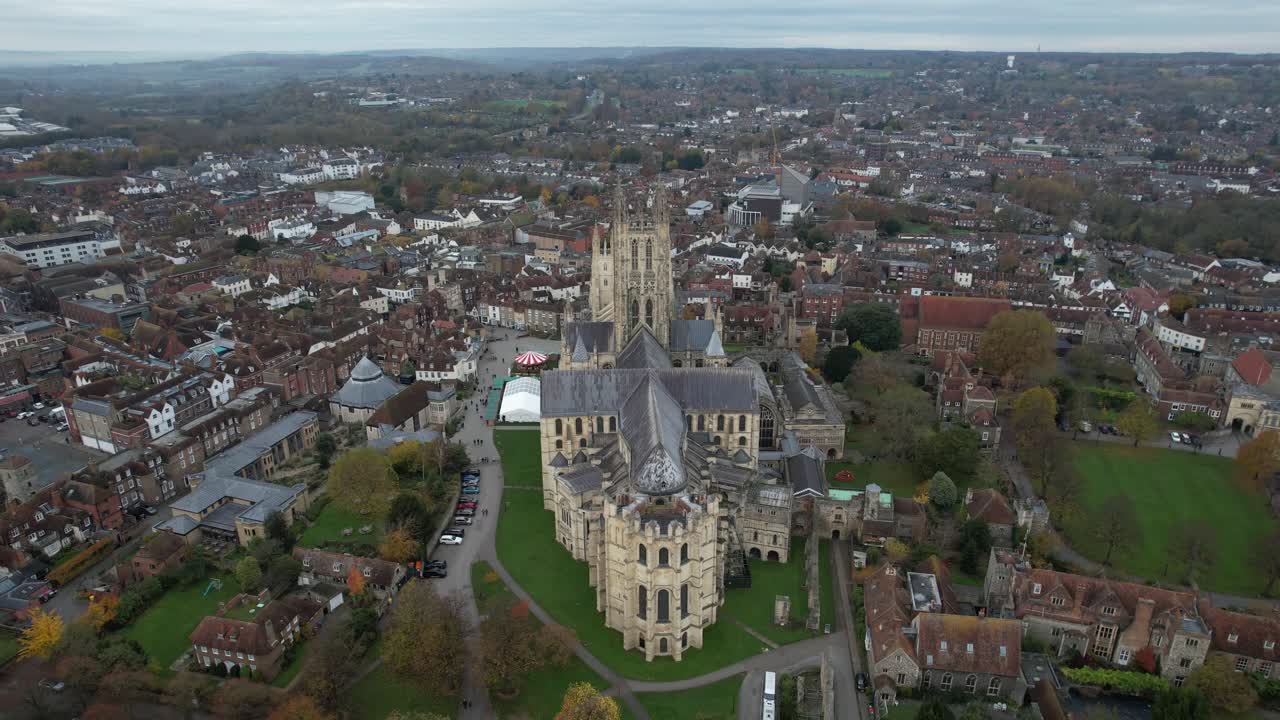 Canterbury Cathedral by Day clip 30