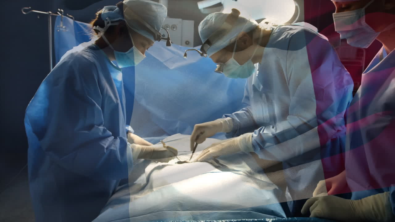 animación de la bandera de francia ondeando sobre los cirujanos en el quirófano