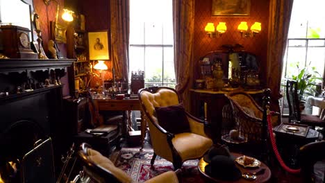 vintage victorian sitting room