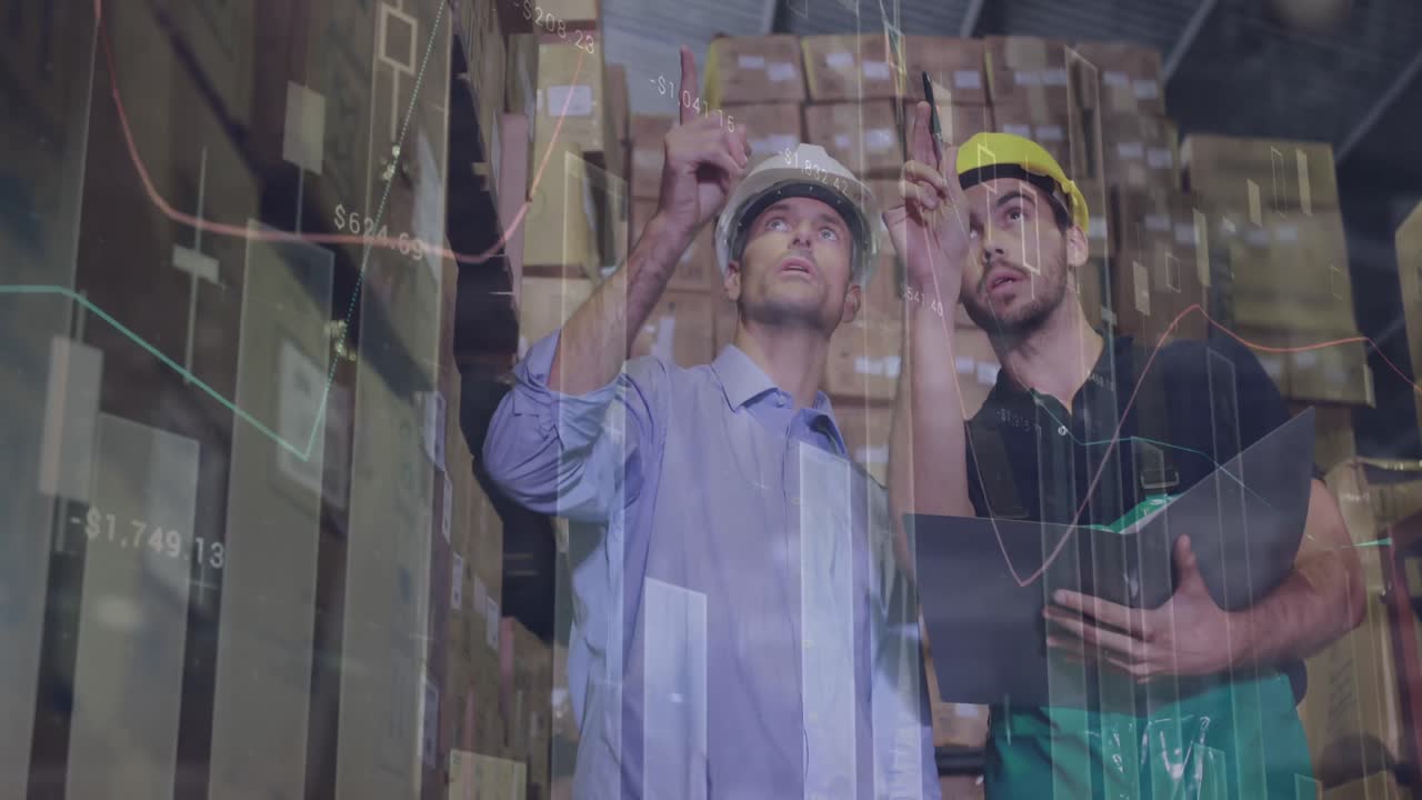 창고의 다양한 노동자들에 대한 금융 데이터 처리 애니메이션