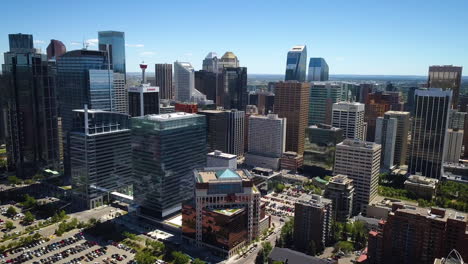 Cinematic-aerial-view-of-the-beautiful-Calgary-skyline