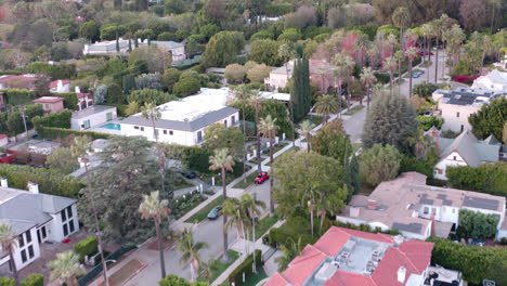 zona de beverly hills en un día de verano