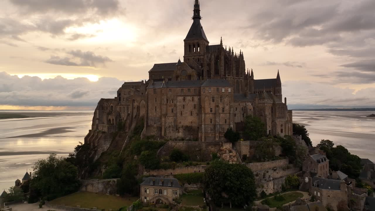 Normandy Mont Saint-Michel Golden Hour Aerial Tidal Abbey Reveal