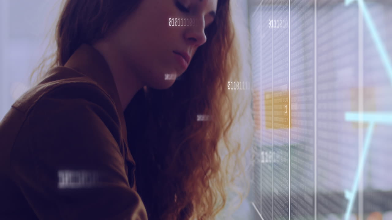 Animazione dell’elaborazione dati su una donna d’affari caucasica in ufficio