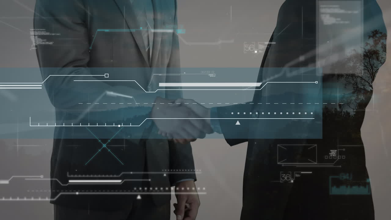 Interfaccia digitale con elaborazione dati sulla sezione centrale di un uomo e una donna d'affari che si stringono la mano
