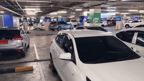 estacionamiento subterráneo
