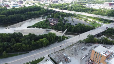 Confluence-Park-In-Columbus,-Ohio,-Luftdrohne