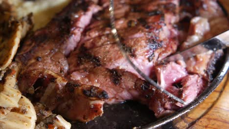 grilled steak with mushroom side dish