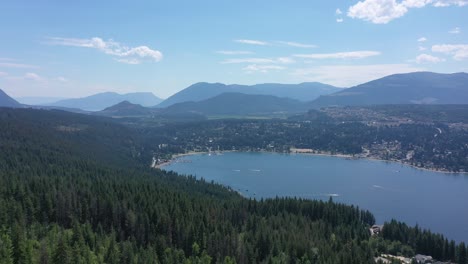 Erkundung-Des-Shuswap-Lake-Und-Der-Blind-Bay-Von-Oben