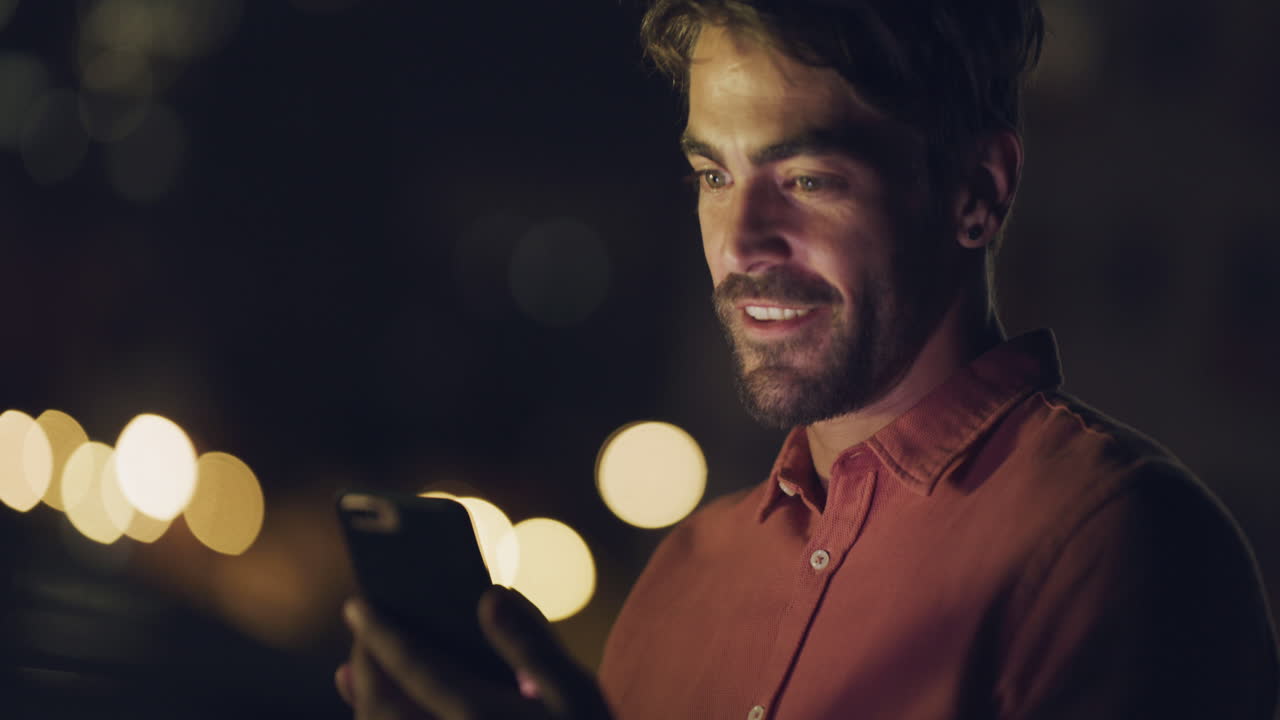 nunca se sabe adónde te llevará la noche.