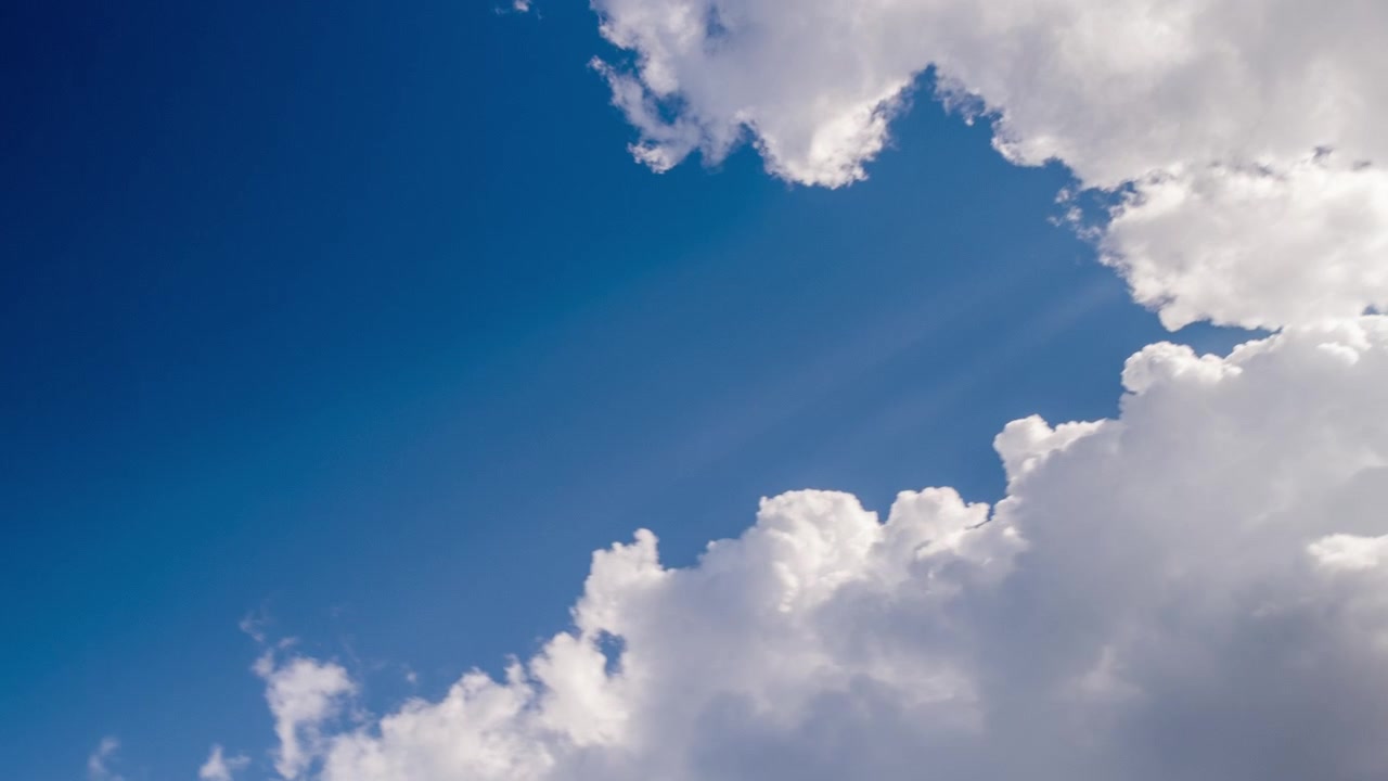 Wolken DJI 4K 07