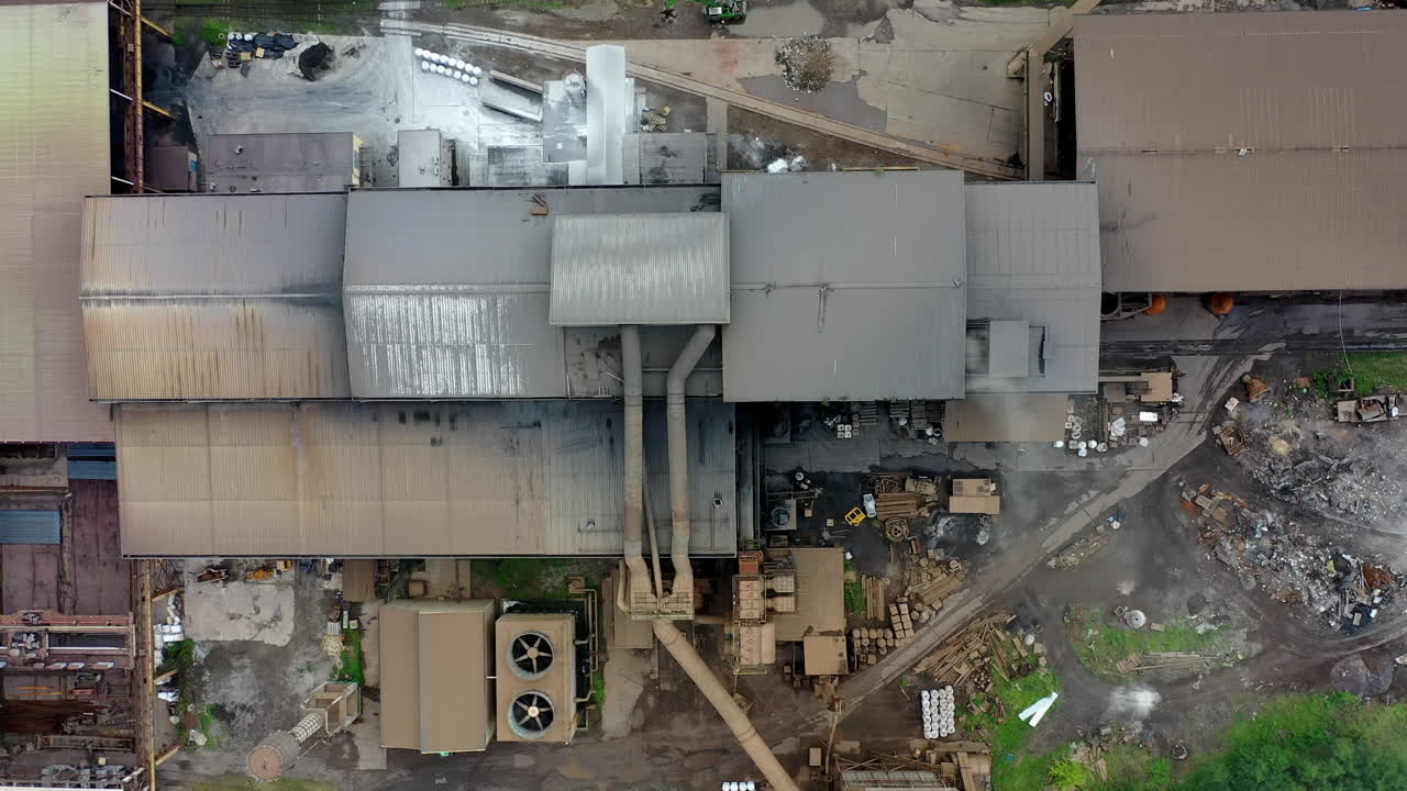 위에서 꾸준한 드론 샷