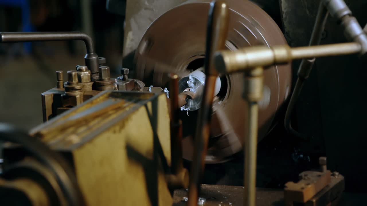 máquina en el taller 4k