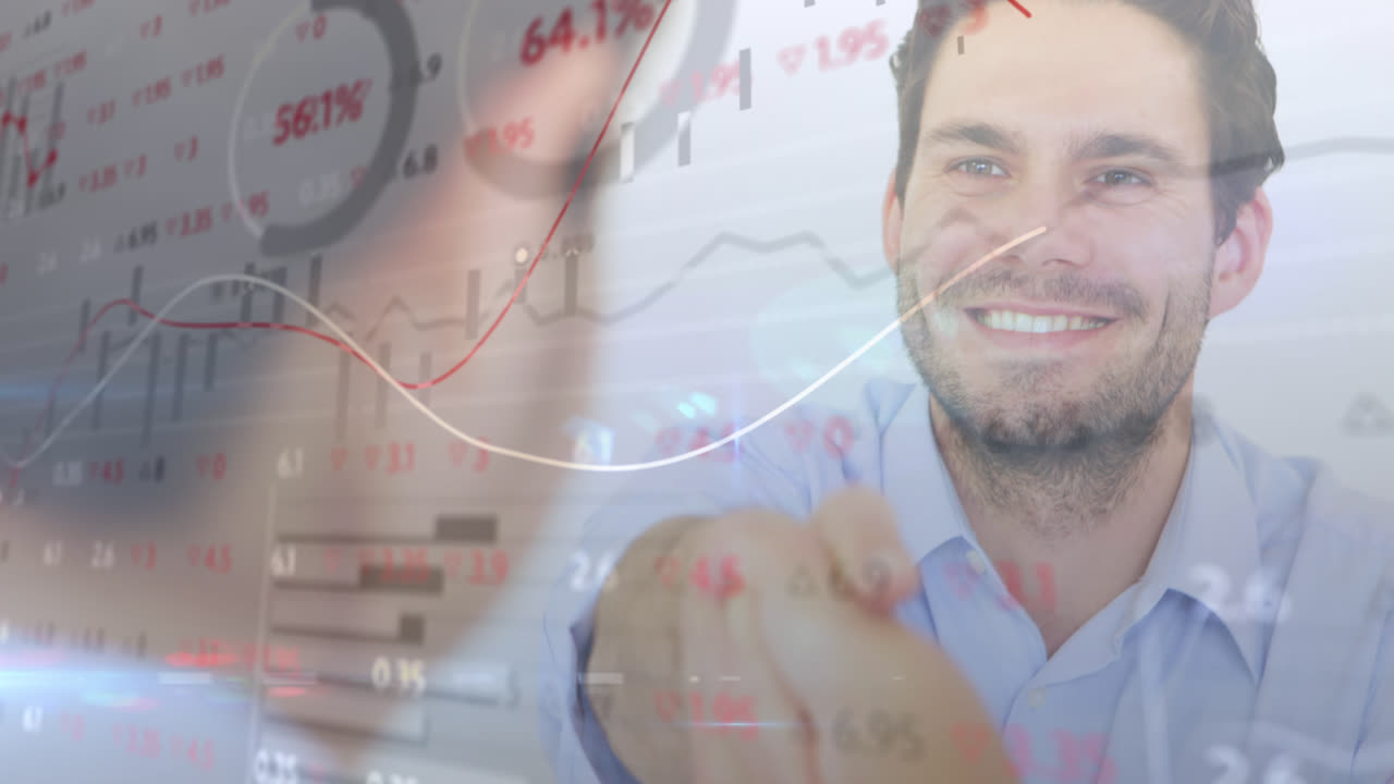 animación del procesamiento de datos financieros sobre diversos empresarios que se dan la mano