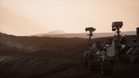el rover curiosity de marte explora la superficie del planeta rojo