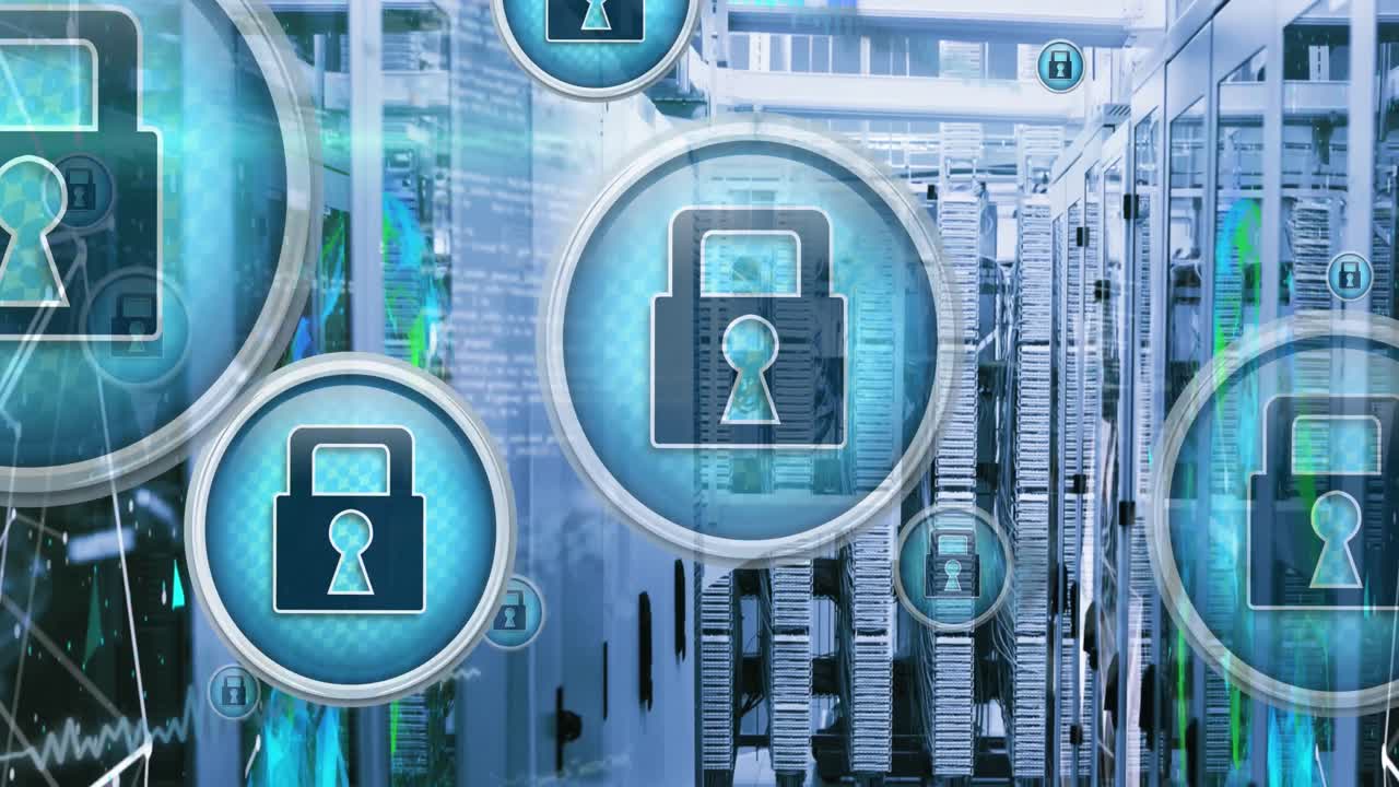 animación de múltiples iconos de candados de seguridad flotando contra el procesamiento de datos en la sala del servidor.