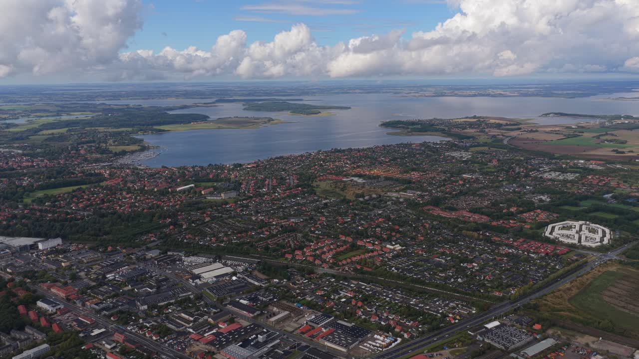 Roskilden, Tanskan, ilmakuva kaupunkinäkymästä, historiallinen kaupunki ylhäältä katsottuna