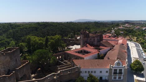 Kloster-Christi-Und-Burg-Von-Tomar-Portugal