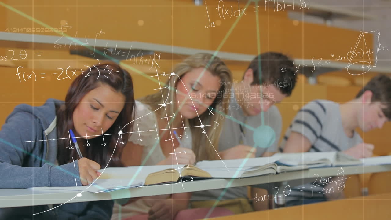 학생 들 이 토론 을 듣고 메모 를 작성 하고 있다