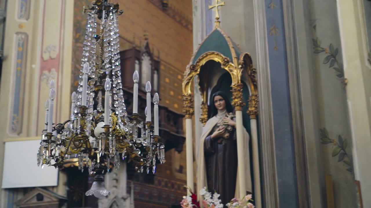 Interior of The Archcathedral Basilica of the Assumption of the Blessed Virgin Mary (Latin cathedral)