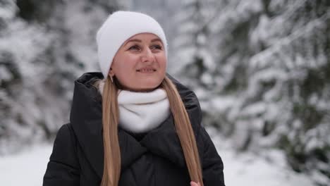 beautiful girl in winter clothes walking beautiful girl in winter clothes walking loop animation alpha channel