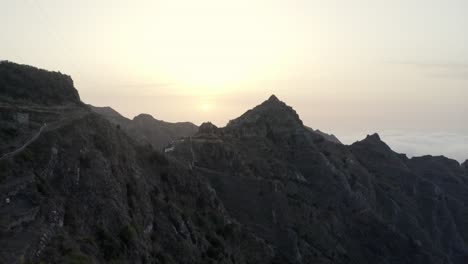 Drohnenaufnahmen-Wunderschöner-Berge