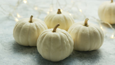 White-pumpkins-with-garland