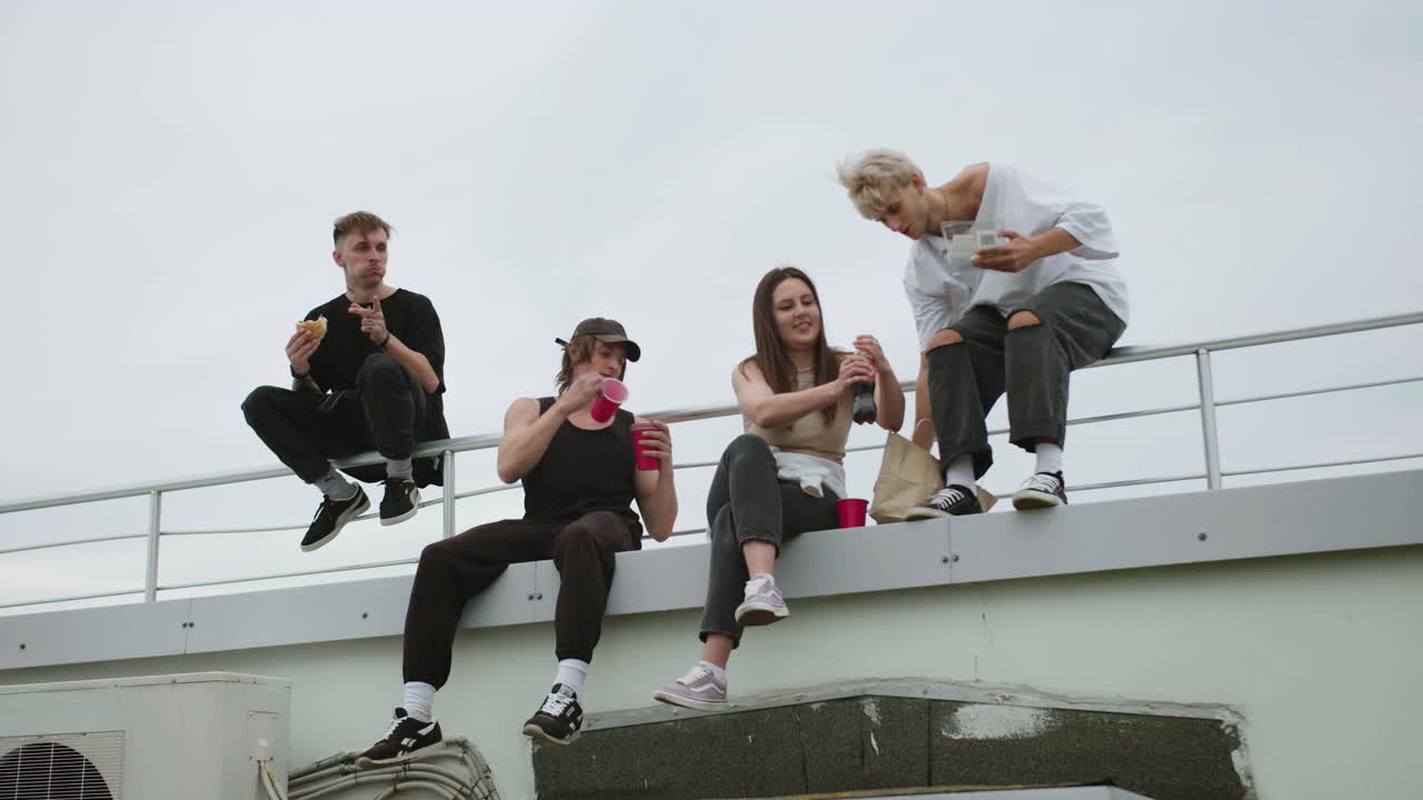 친구들과 어울리는 그룹