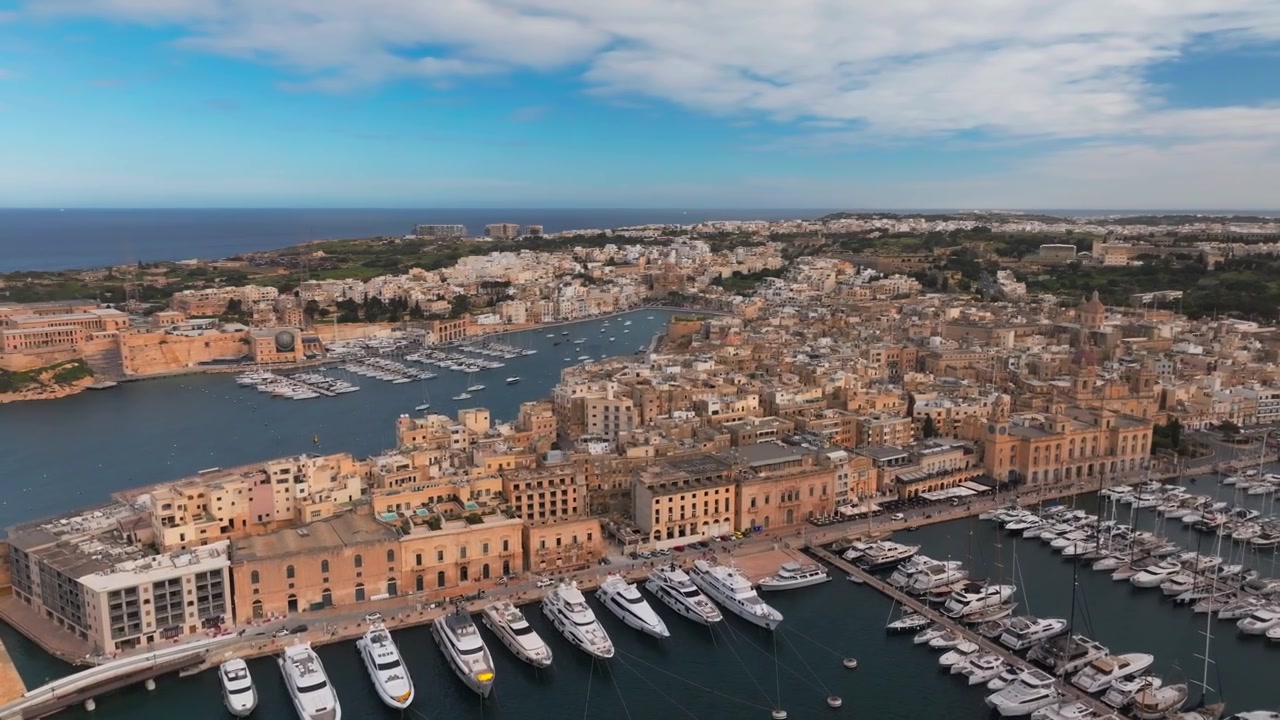 Birgu Sahili Aziz Angelo Kalesi Büyük Liman Marina Malta Havadan Geniş Görünüm